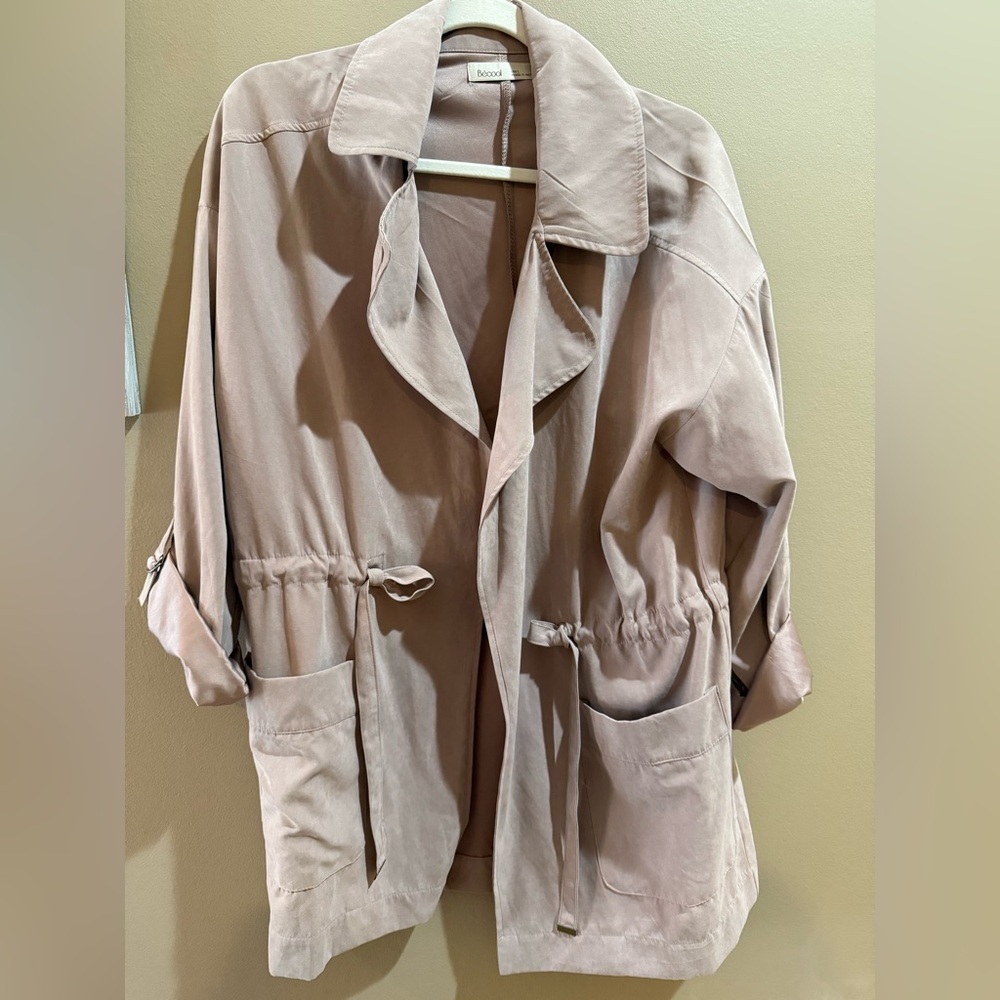 Bêcool Soft Taupe Jacket – Versatile Layering Piece, L